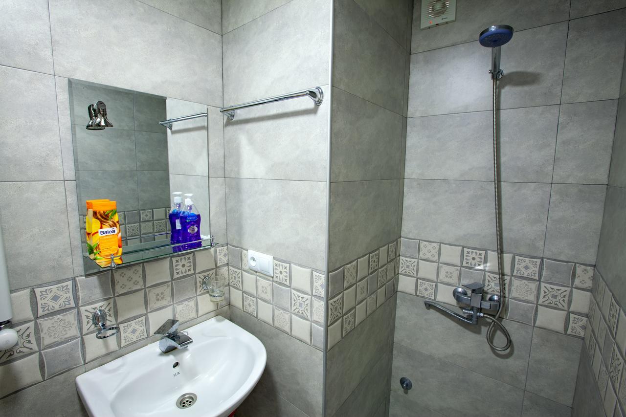 Guest House Keria Tbilisi Exteriör bild