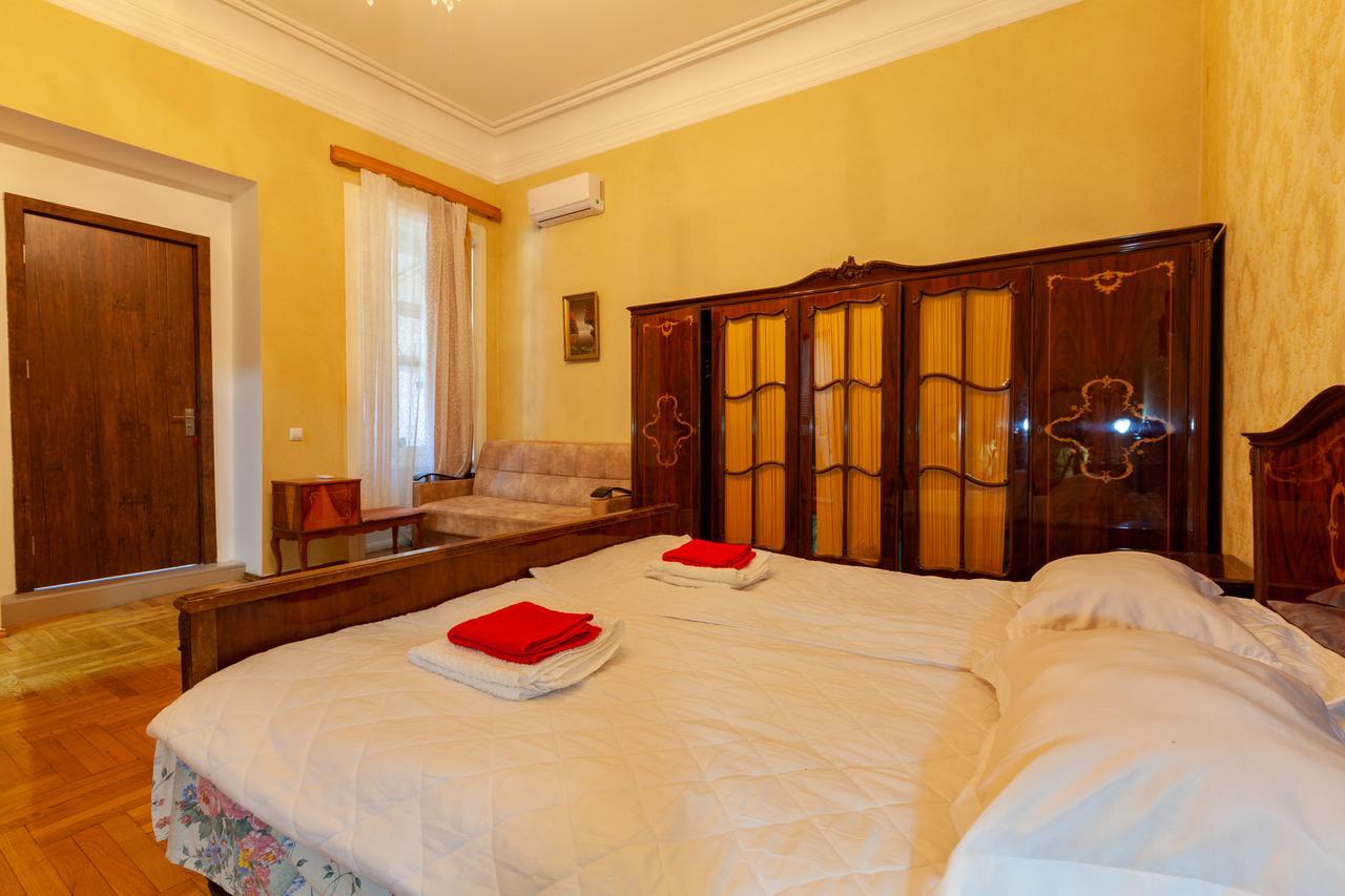 Guest House Keria Tbilisi Exteriör bild