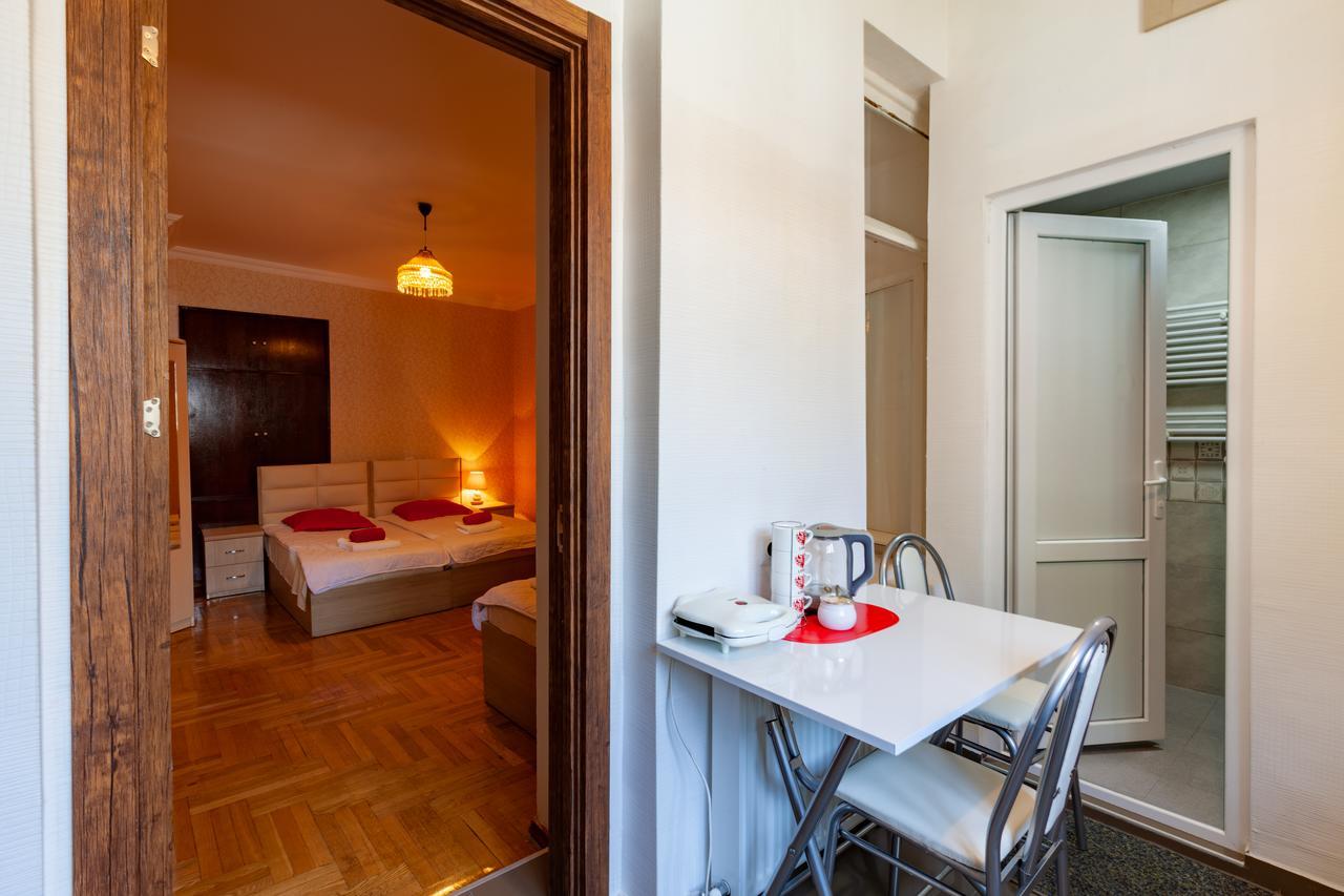 Guest House Keria Tbilisi Exteriör bild