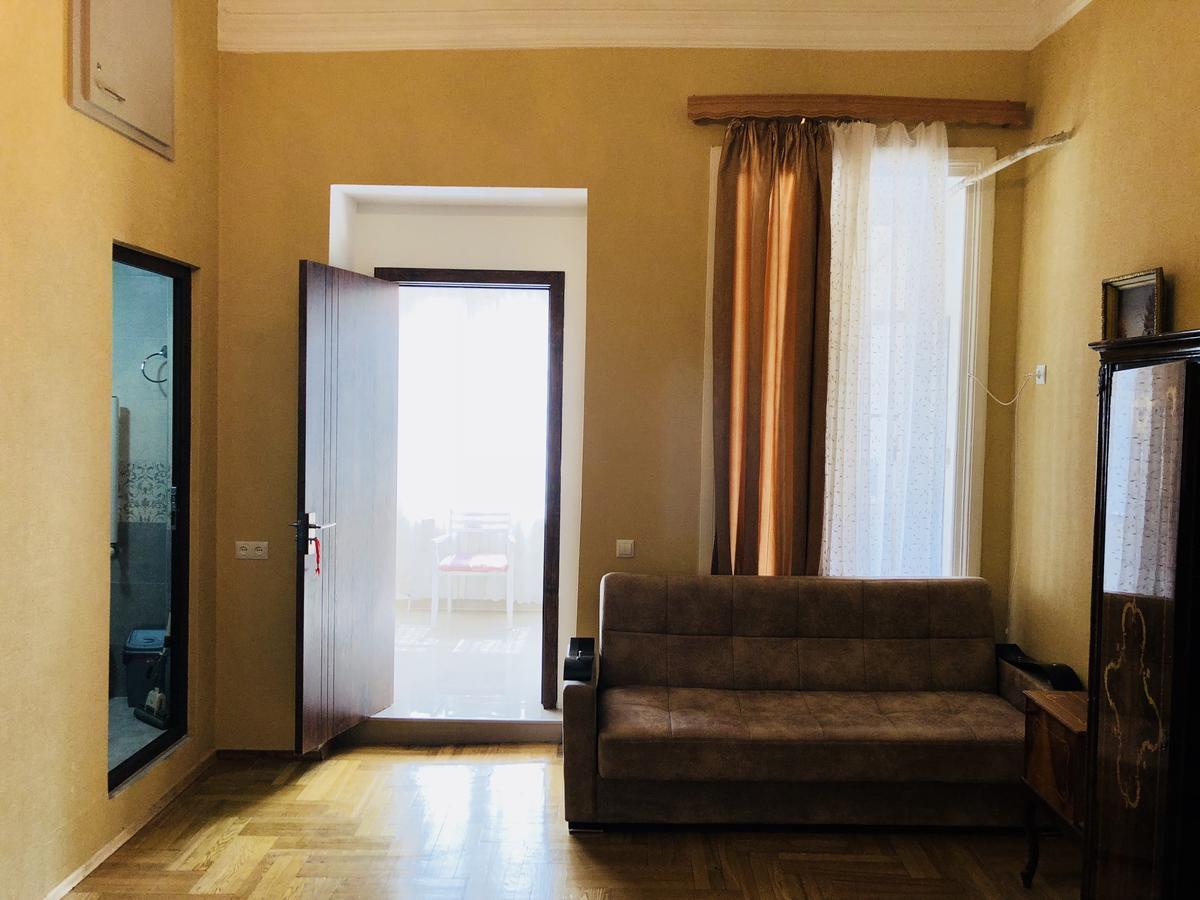 Guest House Keria Tbilisi Exteriör bild