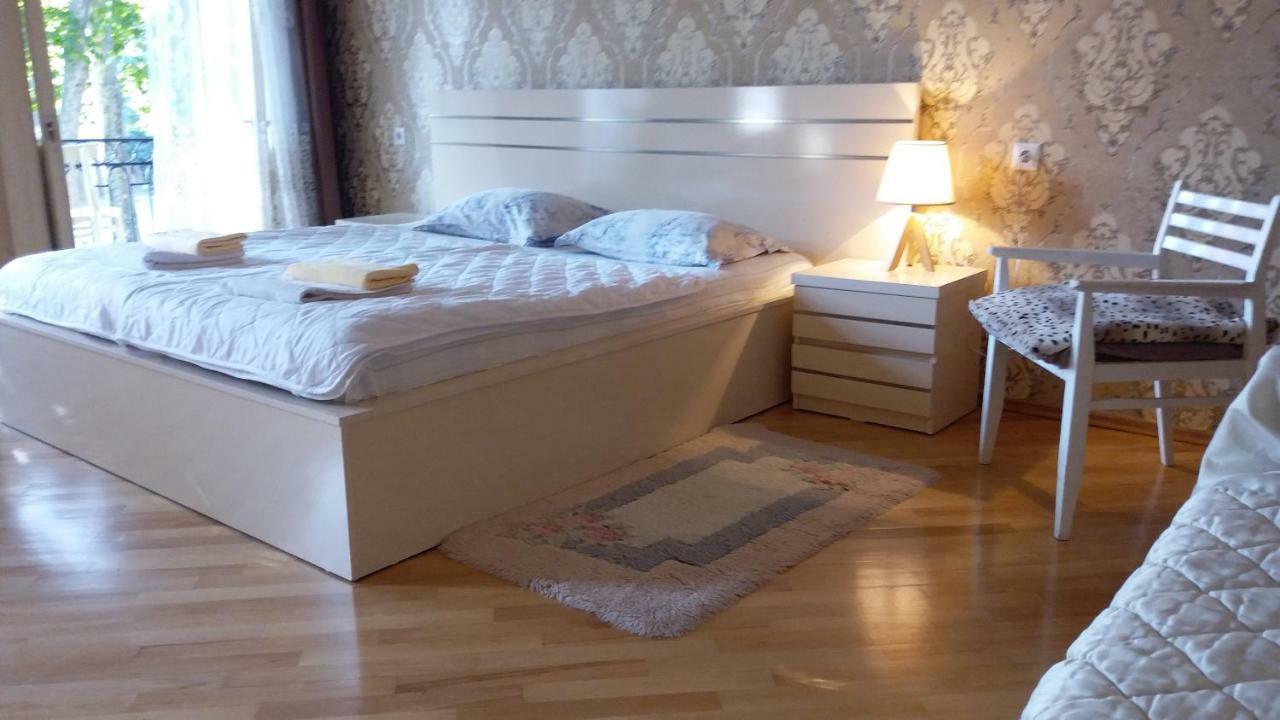Guest House Keria Tbilisi Exteriör bild